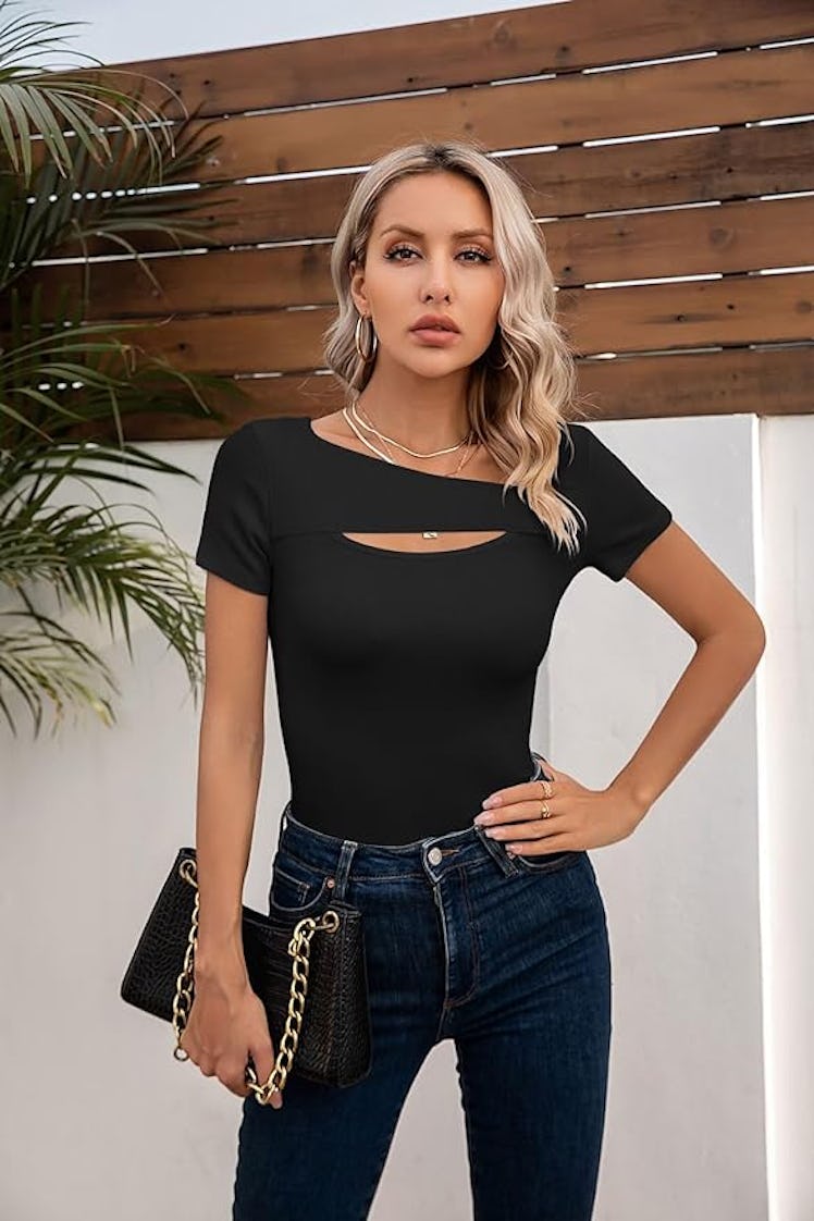 VICHYIE Cutout Top