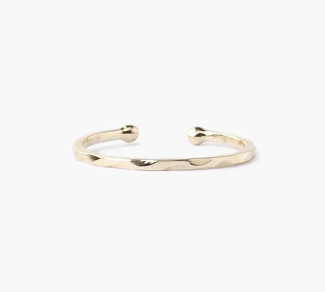14K Hammered Toe Ring