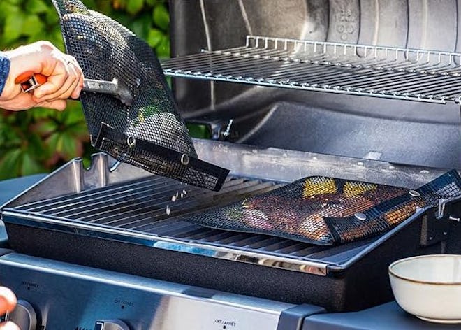 Mountain Grillers Mesh Grill Bags (2-Pack)