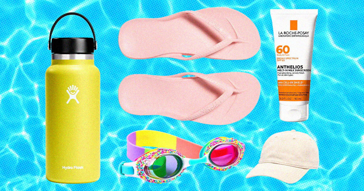12 Essentials That Live In My Pool Bag All Summer Long