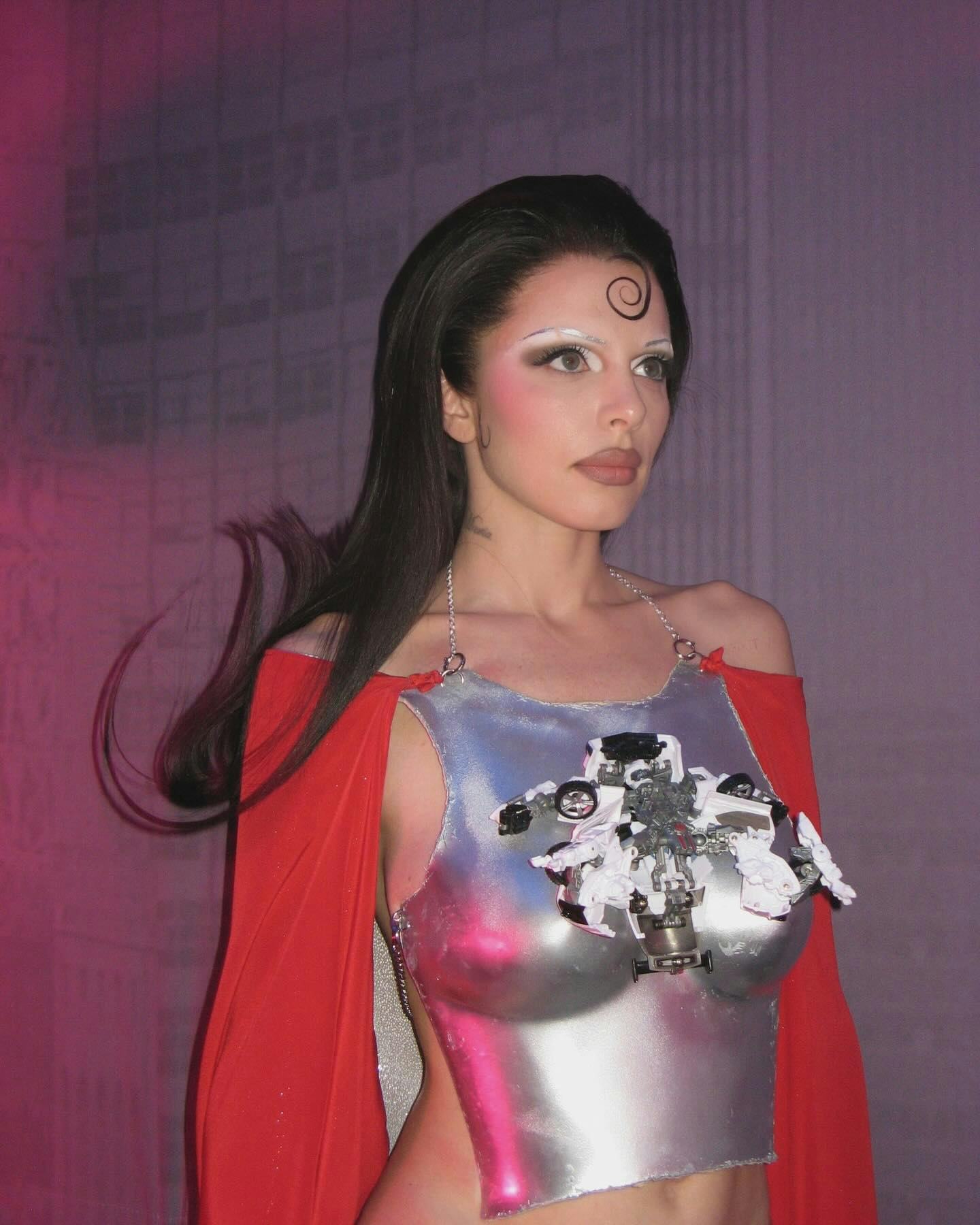 Julia Fox wore a silver breastplate outfit with a cape and thigh high boots to film OMGFashun! in Ne&hellip;