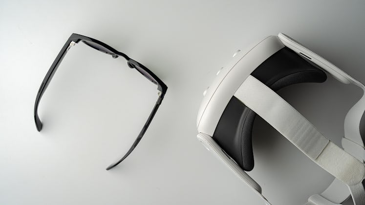 Meta Ray-Ban smart glasses and Quest 3