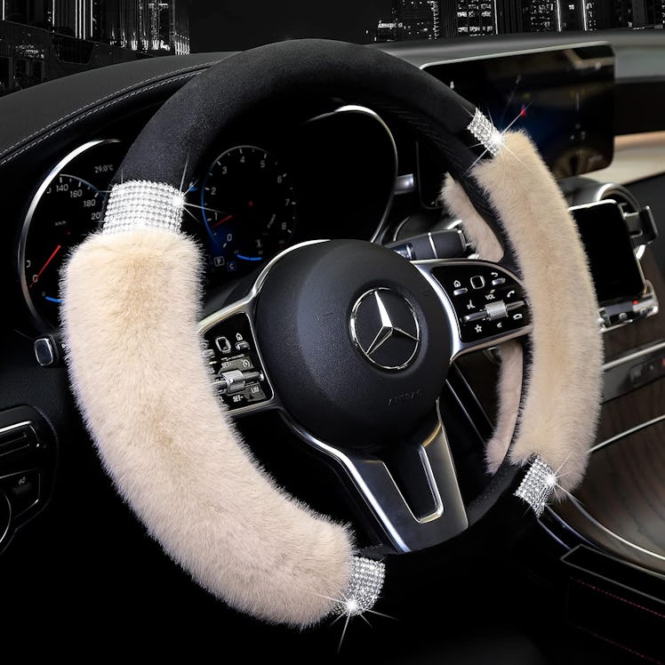 Achiou Rhinestone Fluffy Steering Wheel Cover