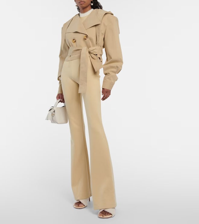 The Cropped Trench Coat Is A Must-Have All Year Long The Cropped Trench Coat Is A Must-Have All Year Long