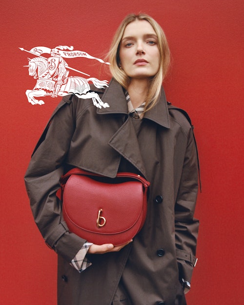 burberry rocking horse campaign