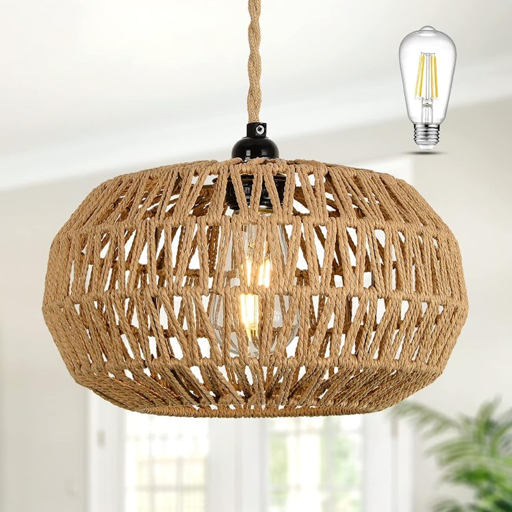 Stekpeak Handcrafted Rattan Pendant