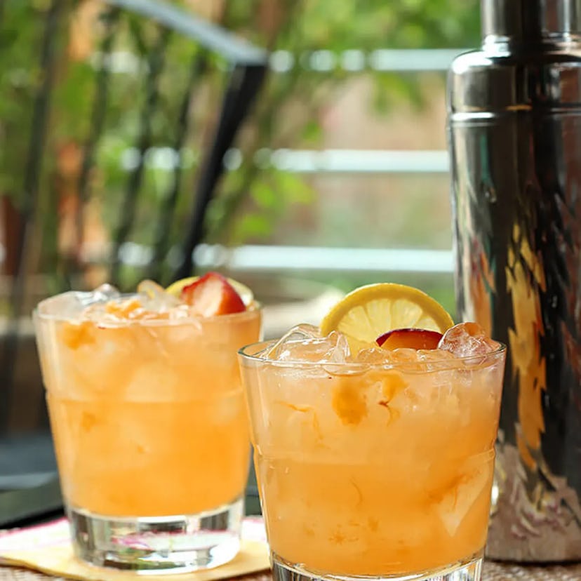 kentucky peach cocktail