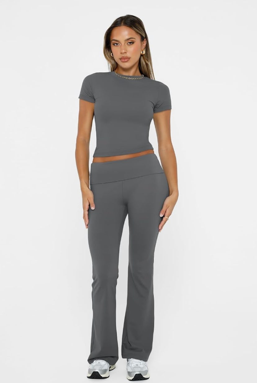 Trendy Queen Tracksuit Lounge Set (2 Piece)