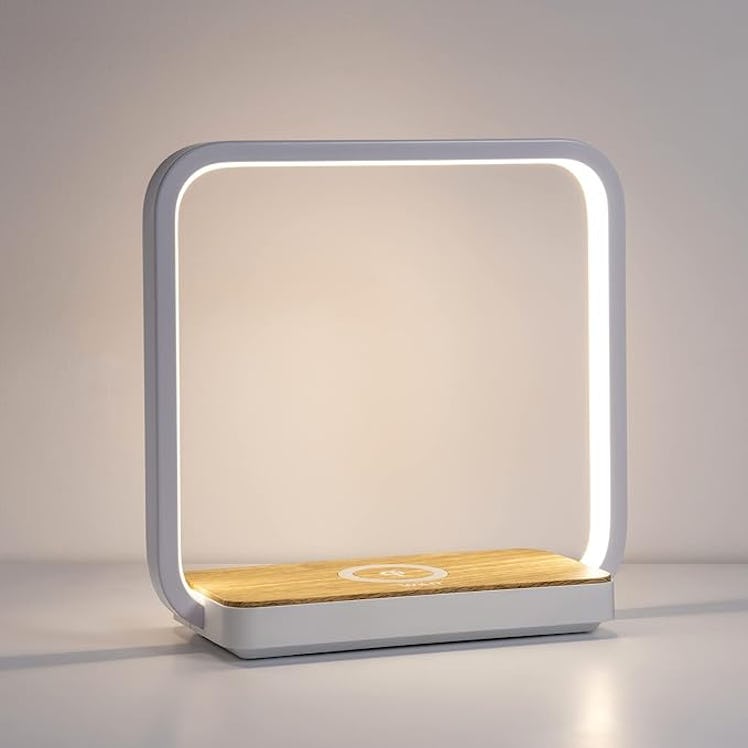 WILIT Touch Control Bedside Lamp w/ Wireless Charging