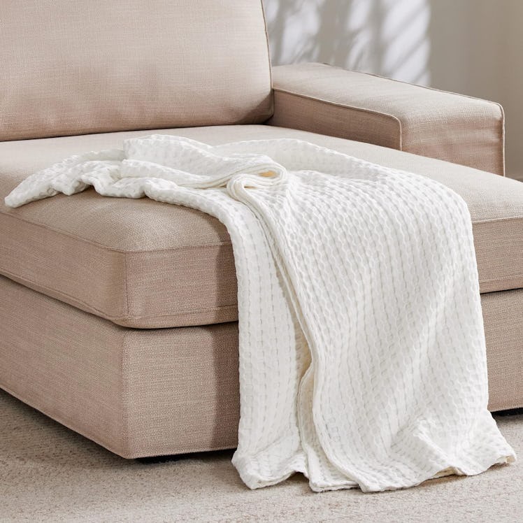 Bedsure Cotton Waffle Weave Throw Blanket