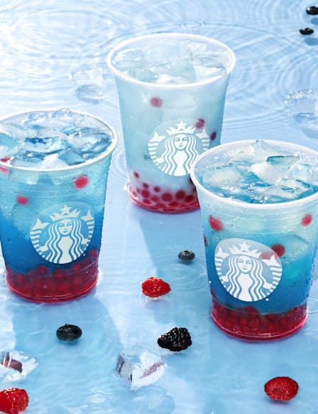 I tried Starbucks' new Summer-Berry Refreshers ahead of their May 7 launch.