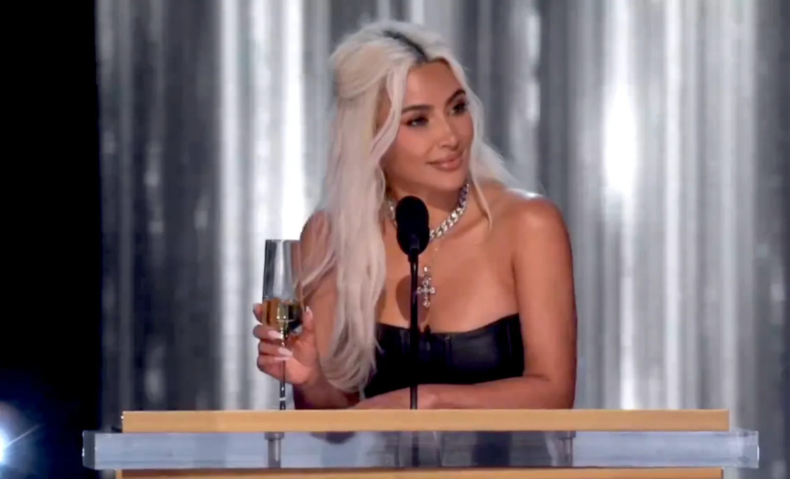 Kim Kardashian Addressed Dating Rumors &amp; Got Booed At Tom Brady's Roast