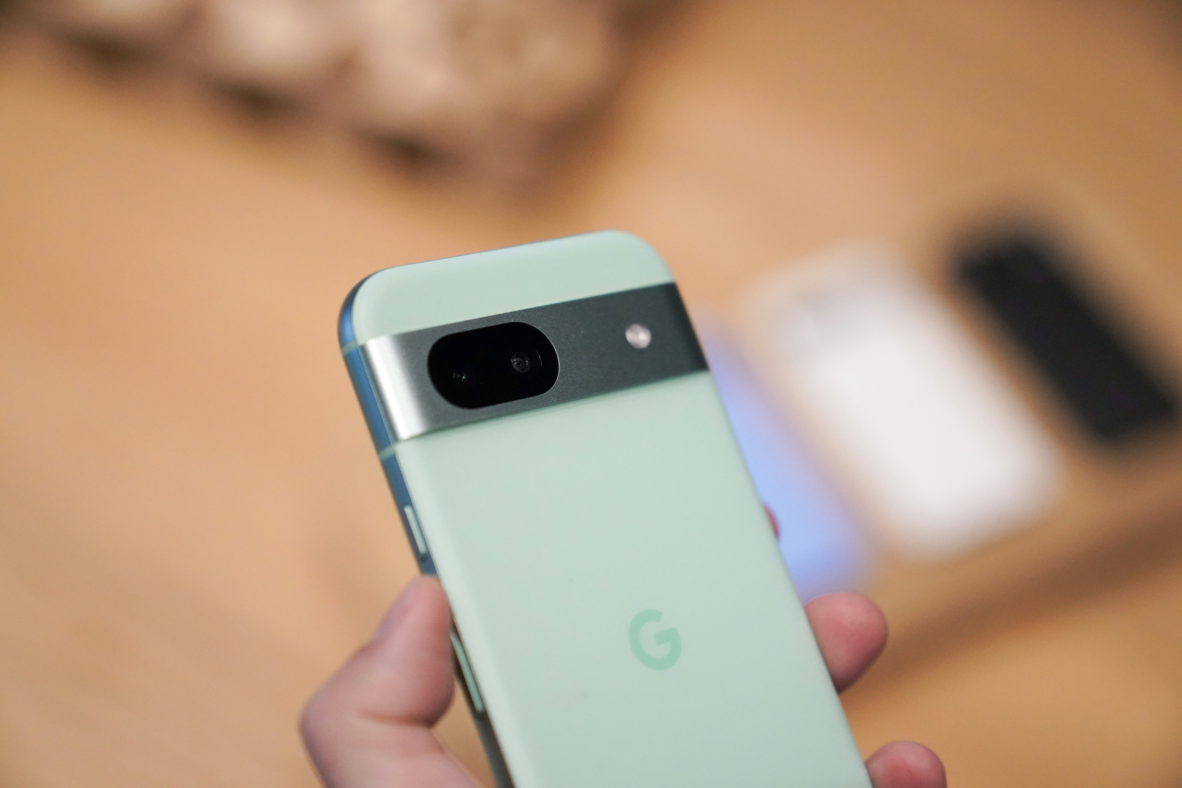 Google’s New $499 Pixel 8a Has a Fingerprint-Resistant Design