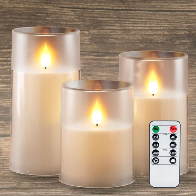 Homemory Realistic Flickering Flameless Candles (Set of 3)