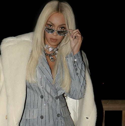 Beyonce blonde hair