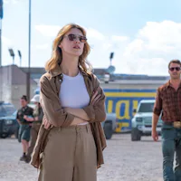 Daisy Edgar-Jones and Glen Powell in Twisters