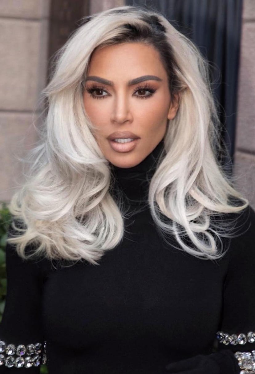 These 100 celeb hairstyles include shags, bangs, and bobs.