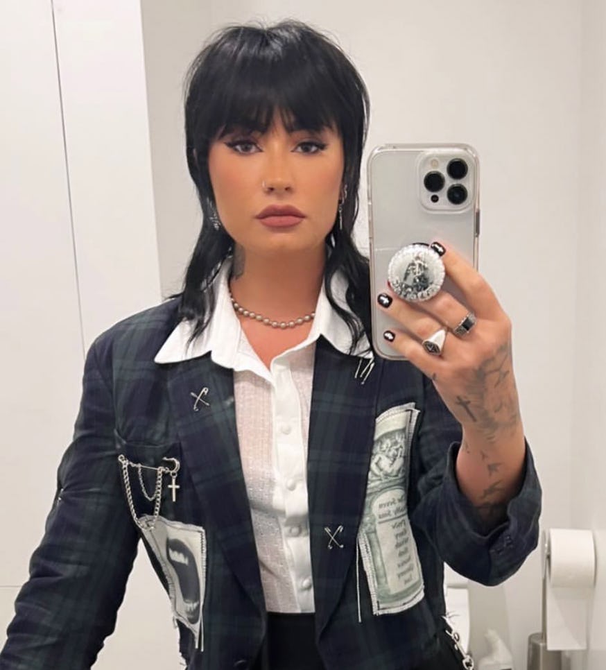 These 100 celeb hairstyles include bobs, shags, and bangs.