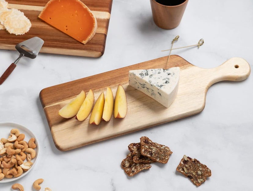 Villa Acacia Wooden Cheese Board and Bread Board