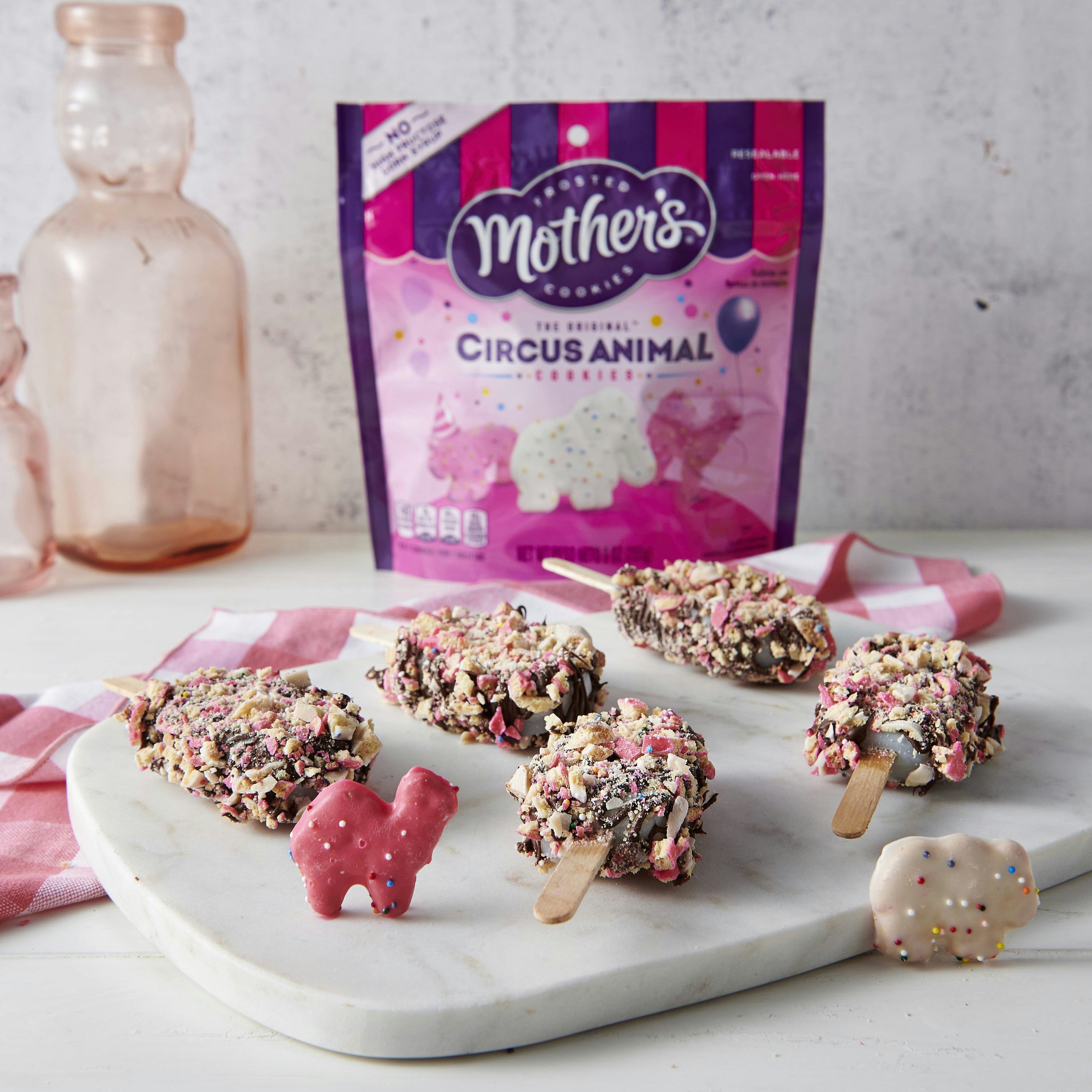 Mini Frozen Yogurt Pops Recipe