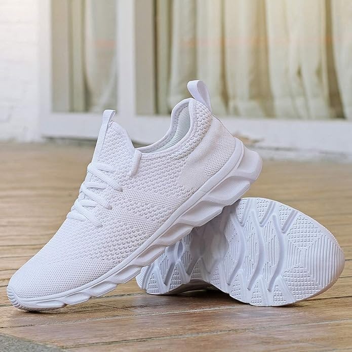 Damyuan Lightweight Walking Shoe