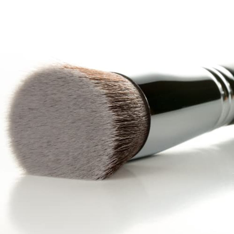 Flat Top Kabuki Foundation Brush - Beauty Junkees Large Dense Synthetic Face Makeup Brushes for Liqu...