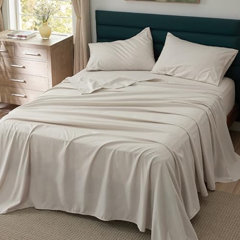 Bedsure Ultra-Soft Cationic Dyed Sheet Set