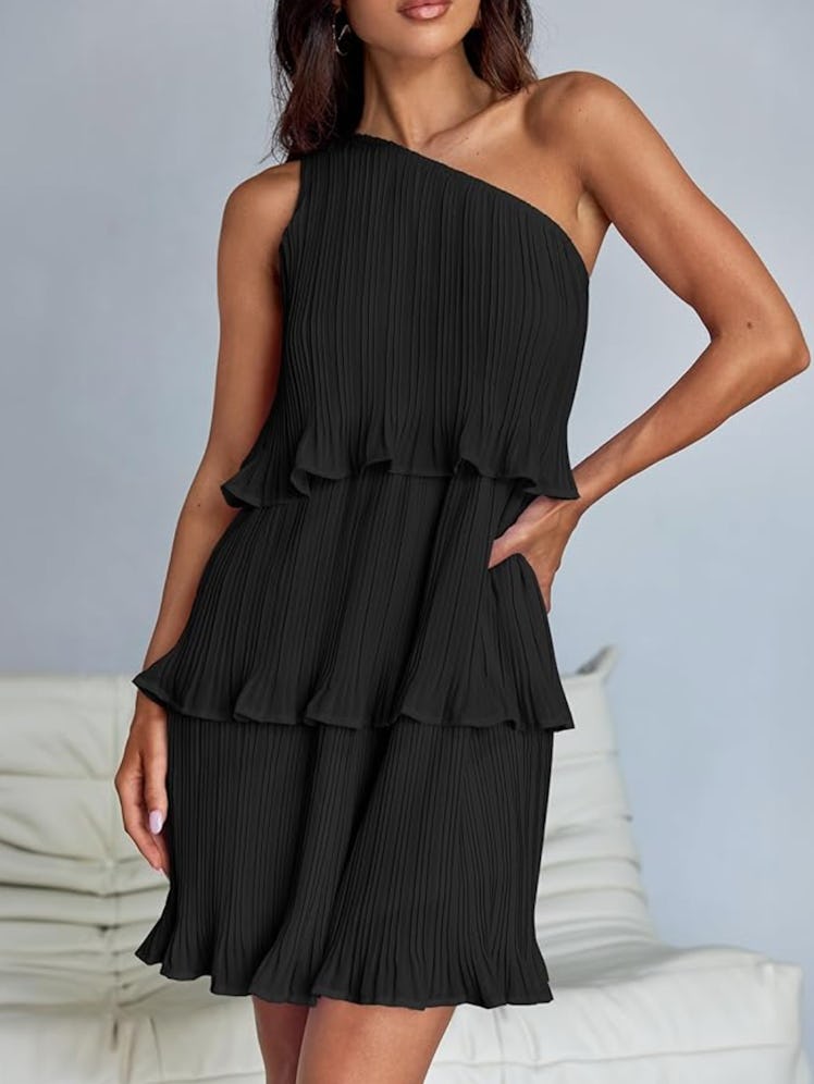 ZESICA Ruffle Tiered One Shoulder Dress