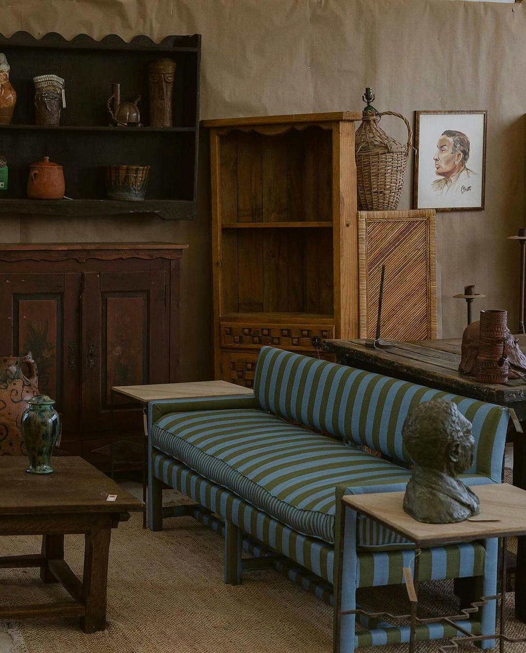 best cities for antiquing