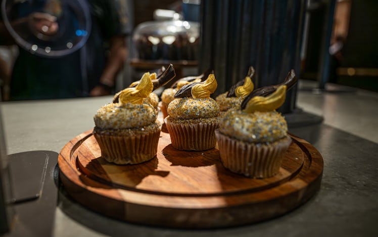 Quidditch/broomstick cupcakes at Harry Potter New York.