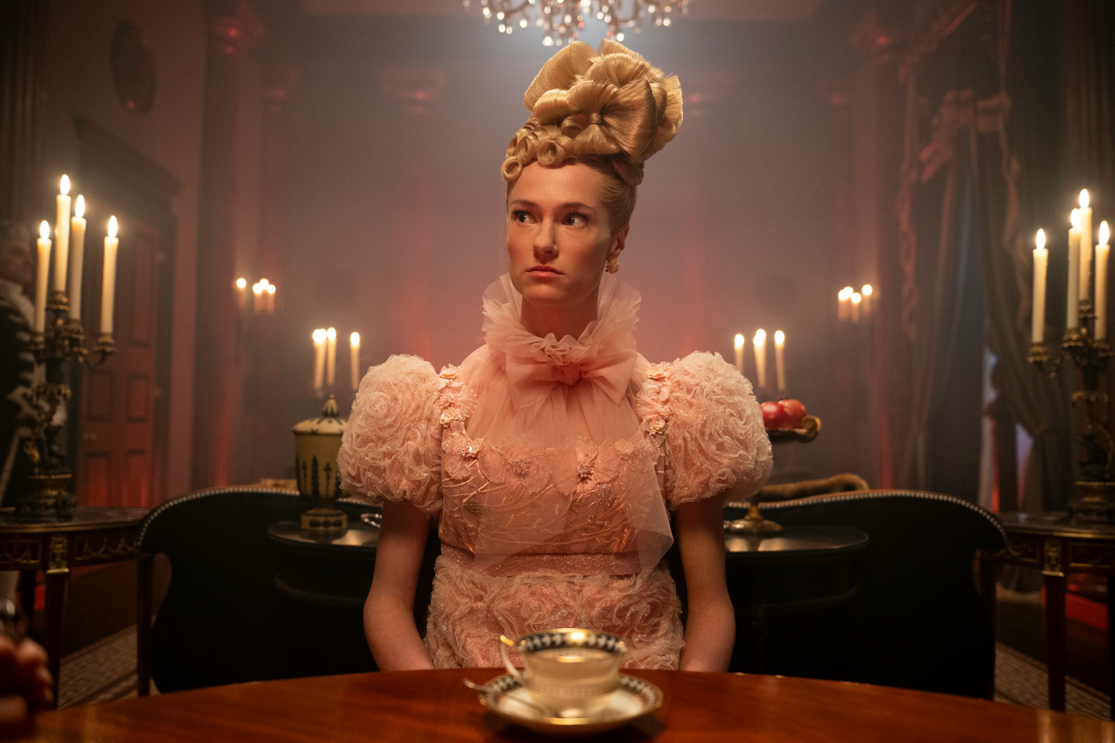 A &lsquo;Bridgerton&rsquo; Theory About Benedict &amp; Cressida Got Debunked