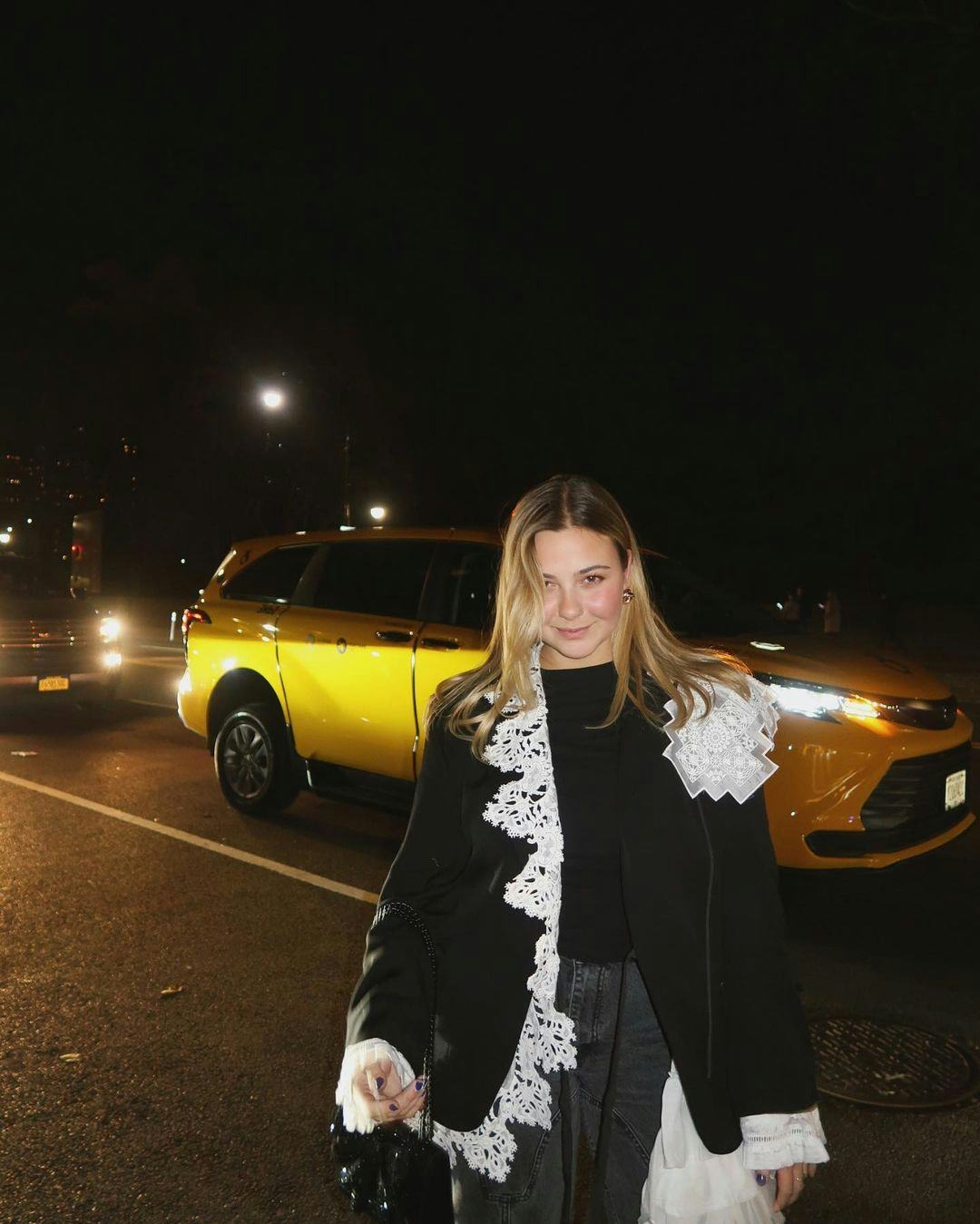 Influencers wear the doily trend.