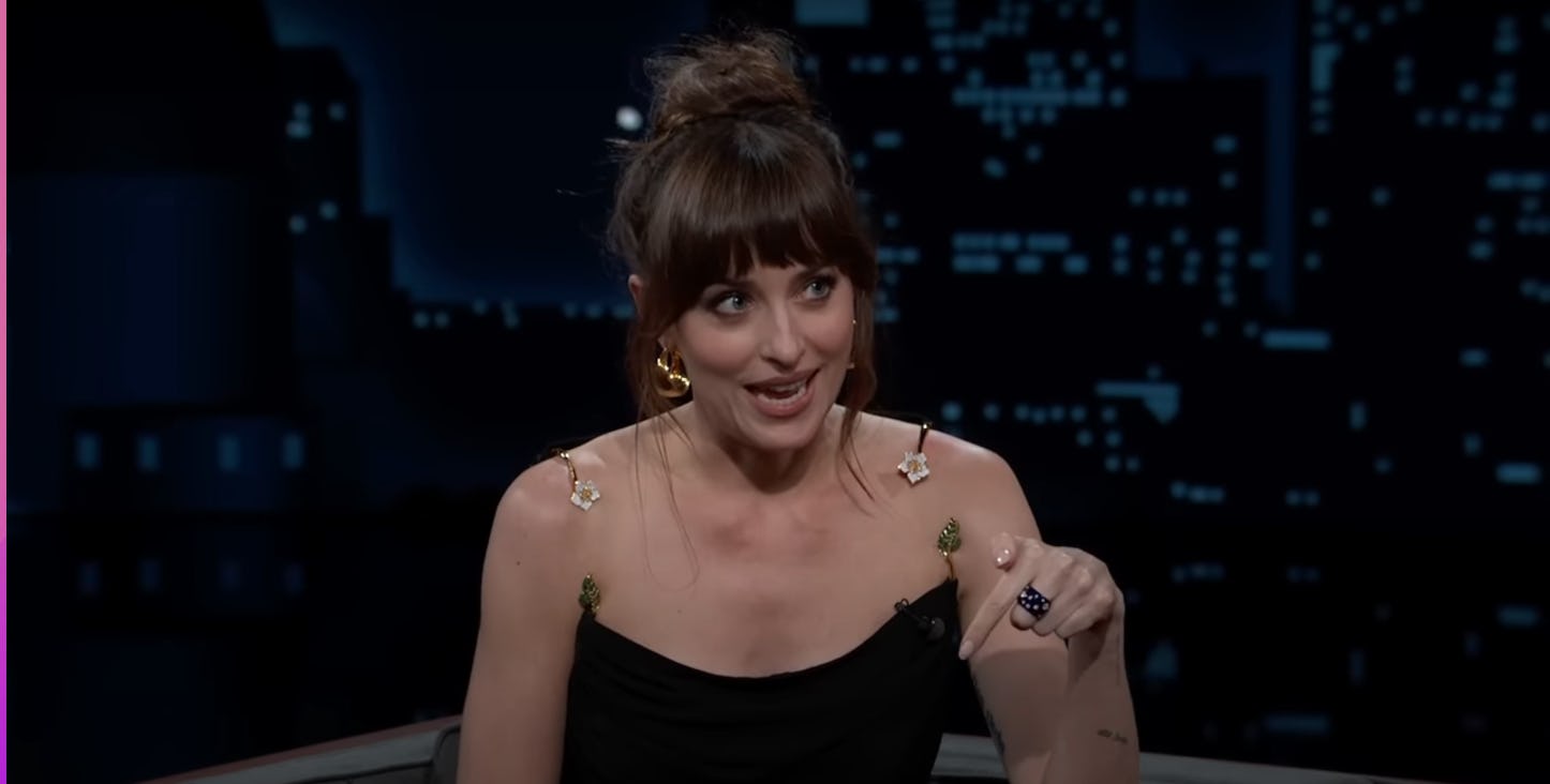 Dakota Johnson Wardrobe Malfunction