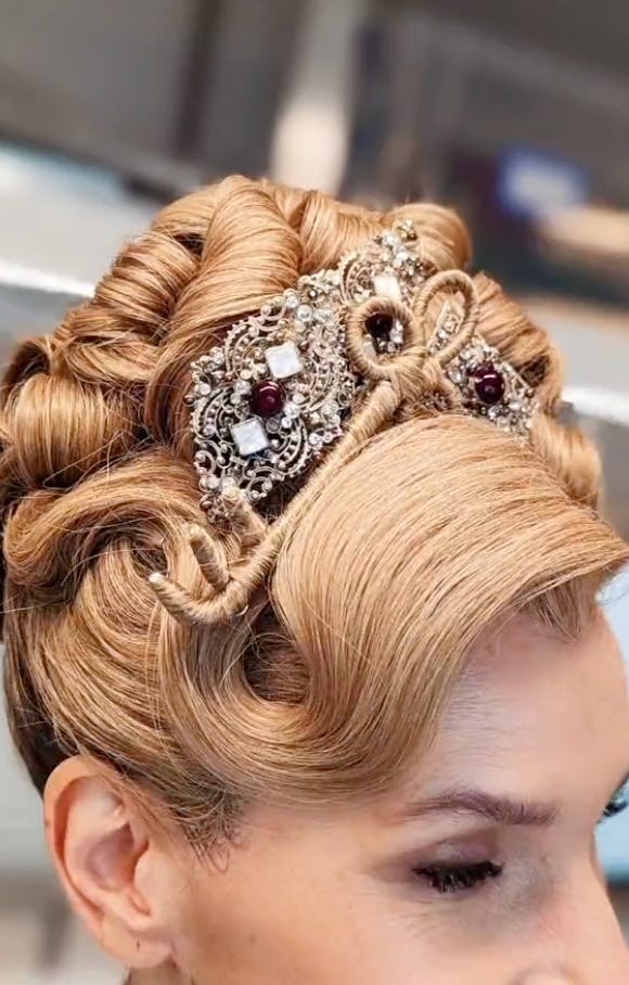 Lady Cowper&rsquo;s hair from Bridgerton. Screenshot via TikTok