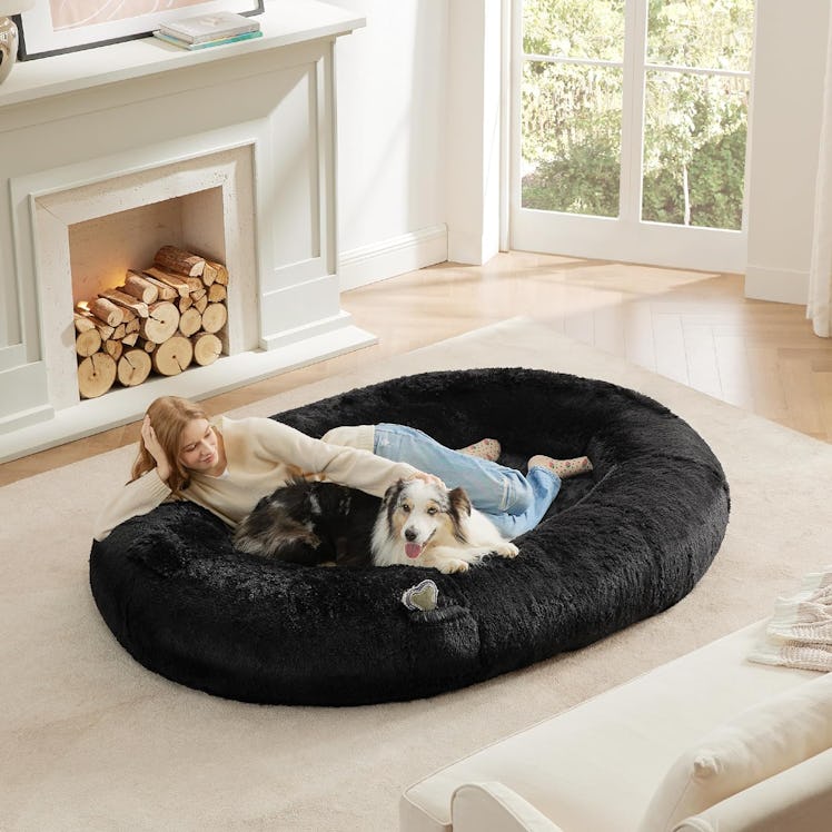 Bedsure Human Dog Bed