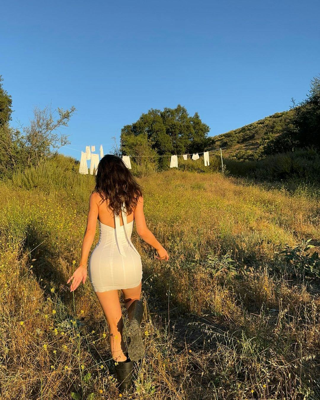 A behind the scenes look at Kylie Jenner&rsquo;s new summer campaign for her clothing brand KHY.