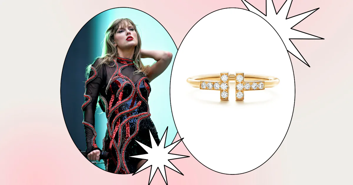 Taylor Swift Wore A Double-T Diamond Ring On Stage & It's