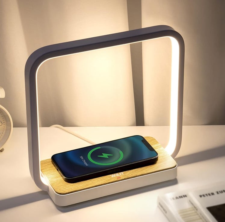 WILIT Bedside Lamp with Wireless Charger