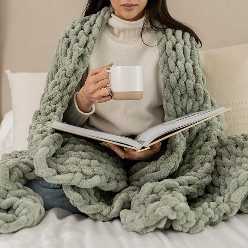 SAMIAH LUXE Chunky Knit Blanket 