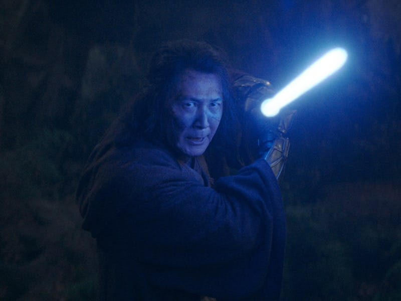Jedi Master Sol (Lee Jung-jae) draws his lightsaber for attack.