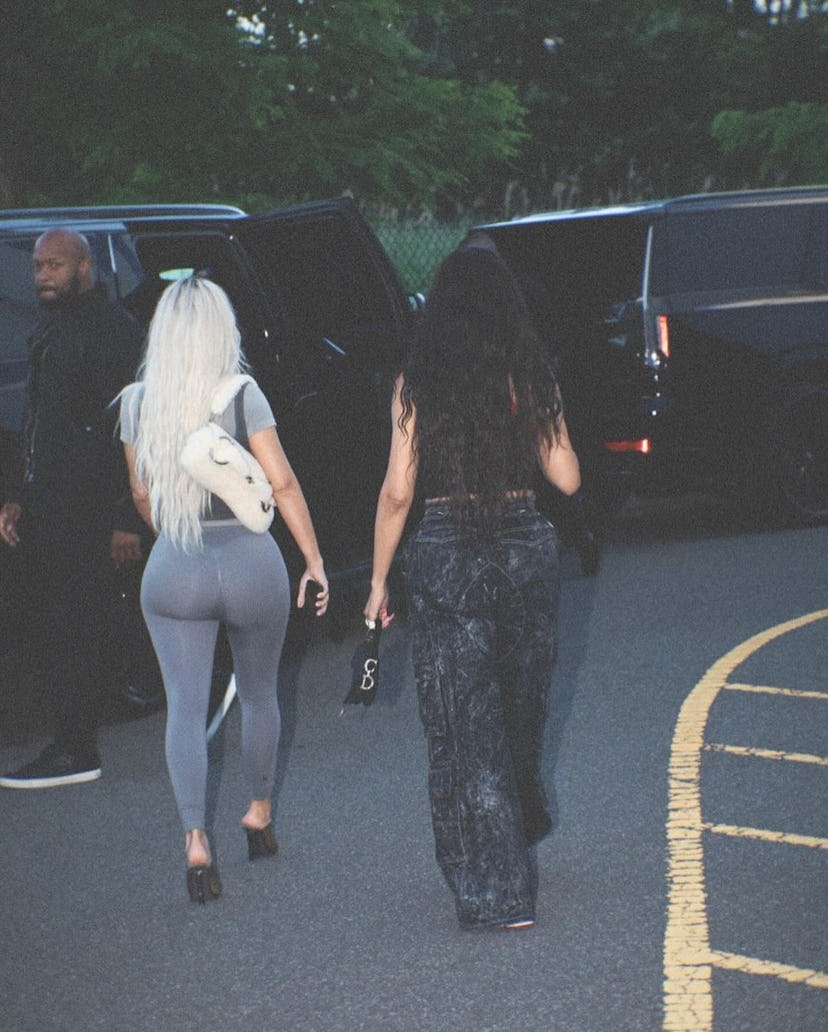 Kim kardashian leggings