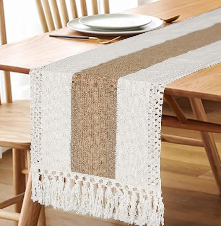 FEXIA Table Runner