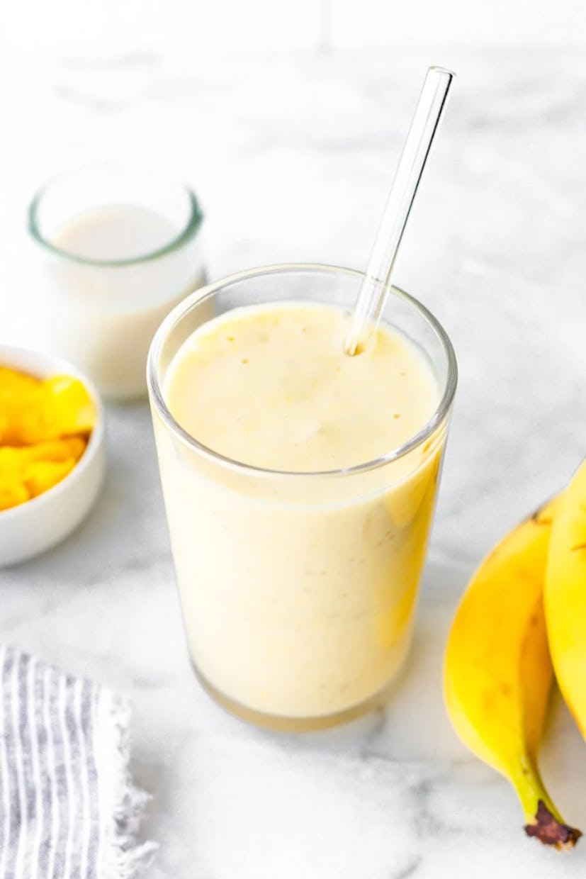 One beach breakfast idea to make is a coconut pineapple smoothie.