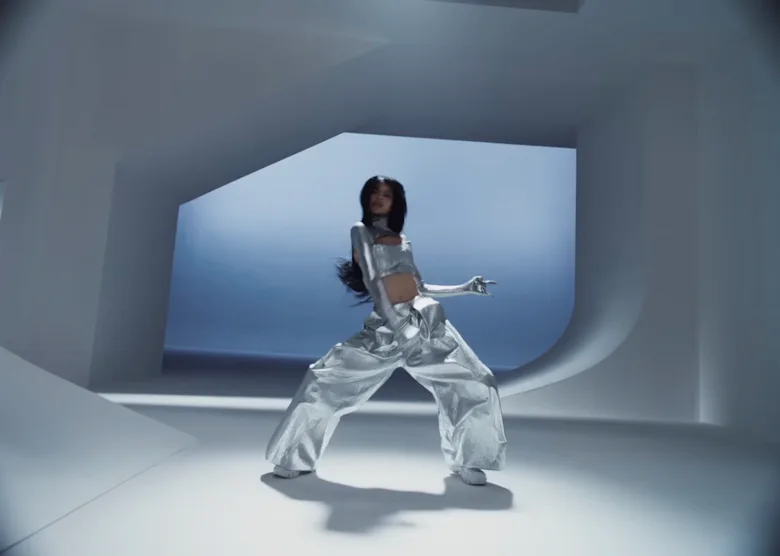 Lisa Rockstar Rym All The Fashion From Lisa's 'Rockstar' Music Video