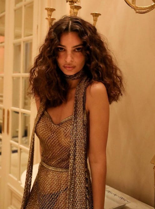 Emily Ratajkowski voluminous curls