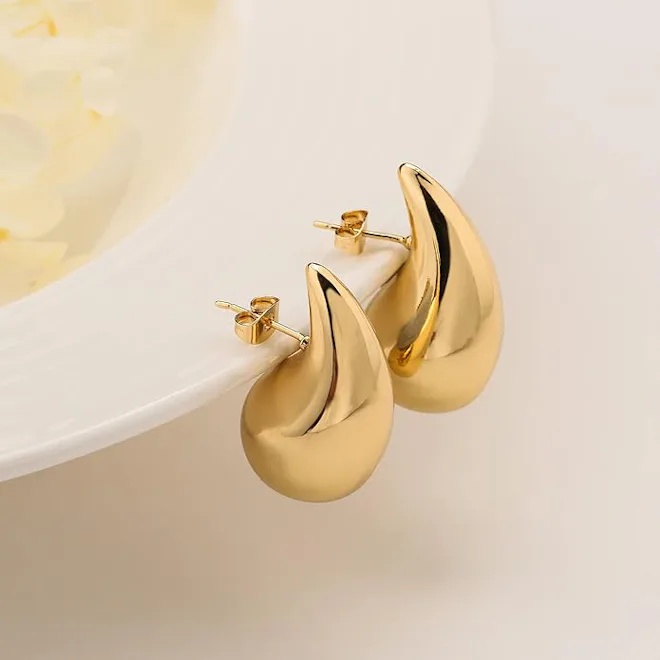 Apsvo Chunky Gold Hoop Earrings