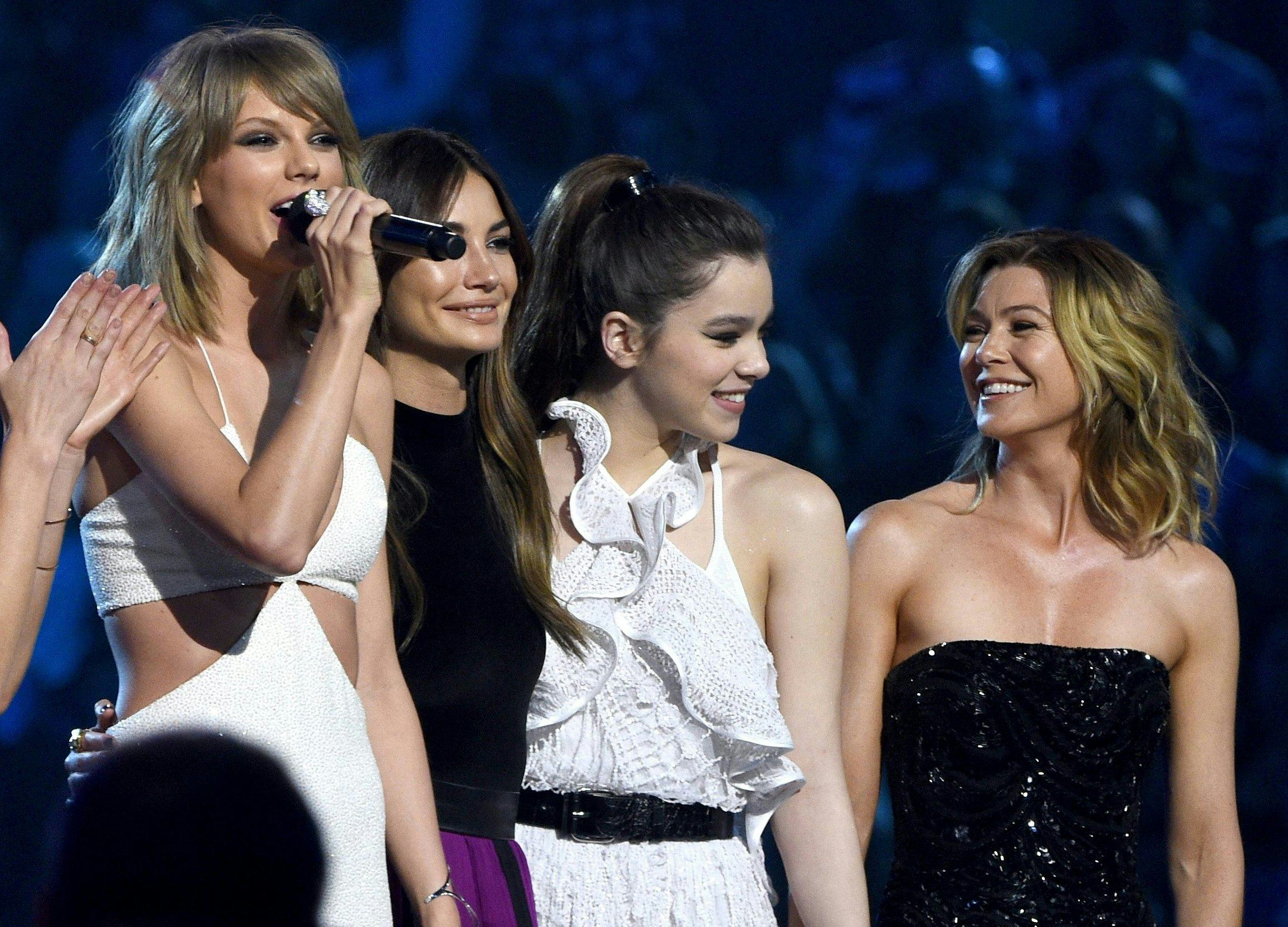 Taylor Swift is a big &lsquo;Grey&rsquo;s Anatomy&rsquo; fan, according to Travis Kelce.