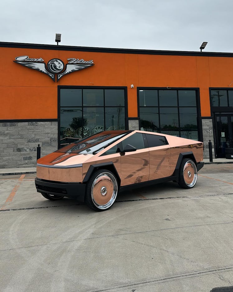 Cybertruck Wraps
