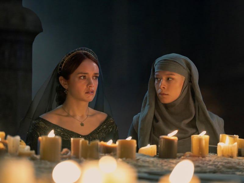 Olivia Cooke and Emma D'Arcy in 'House of the Dragon' Season 2, Episode 3