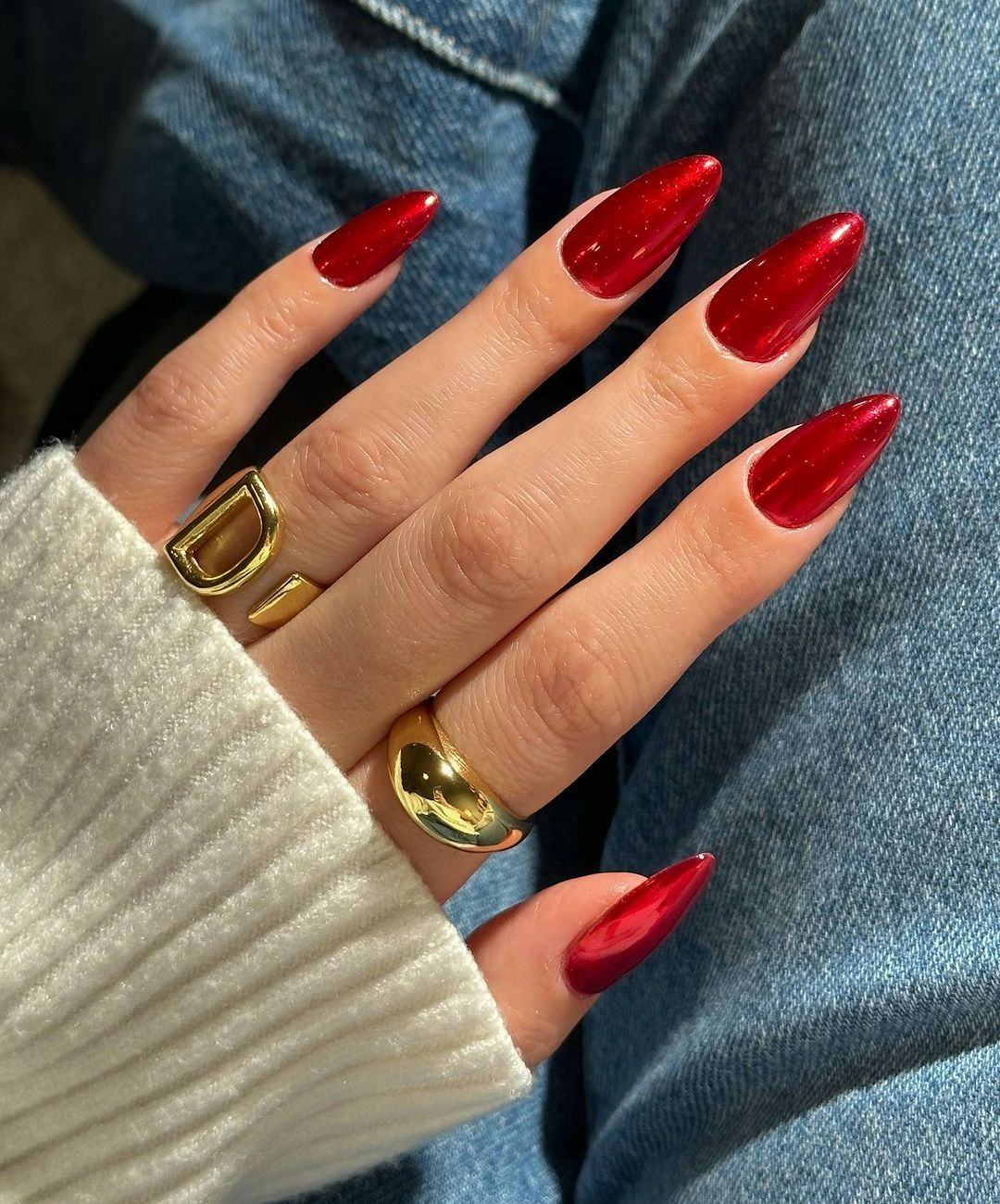 An Aries would wear red chrome nails.